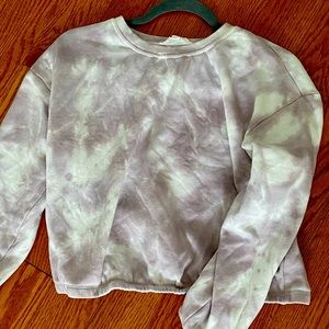 Light purple tie dye sweatshirt